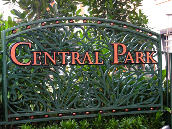 Central Park sign