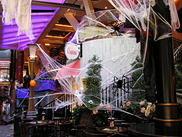 Halloween decor on Oasis of the Seas