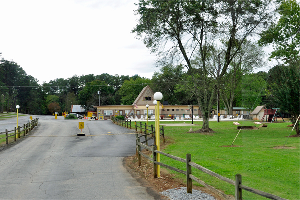 Cartersville KOA entrance