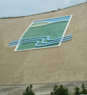 design on bridge underpass in Ozona TExas