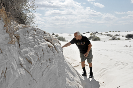 Lee feeling the dunes