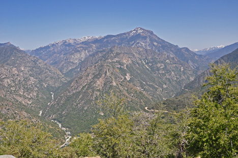 amazing scenery as we drove through Kings Canyon