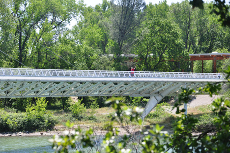 Lee Duquette on the Sundial Bridge