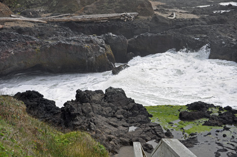 The inlet from the ocean to the Spouting Horn