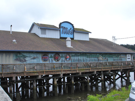 Mo's Restaurant in Old Twon