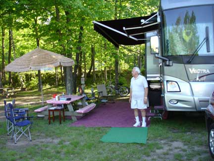 AWO - campsite & RV of the two RV Gypsies