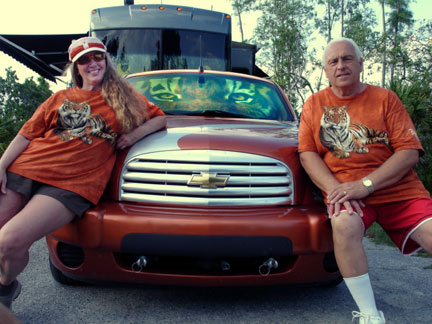Karen and Lee Duqette in their tiger shirts