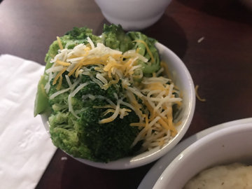 vegie at Towne Tavern Express