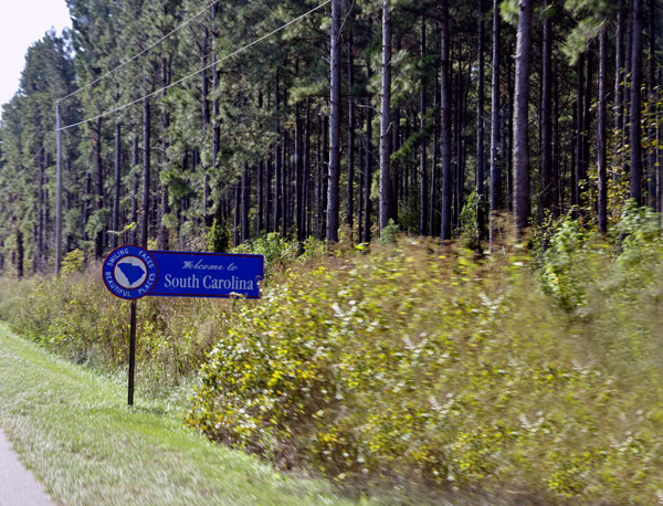 welcome to South Carolina sign