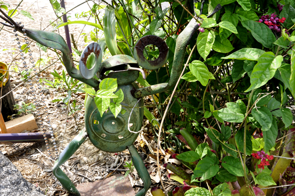 frog at at the bowling ball house at Whimzeyland