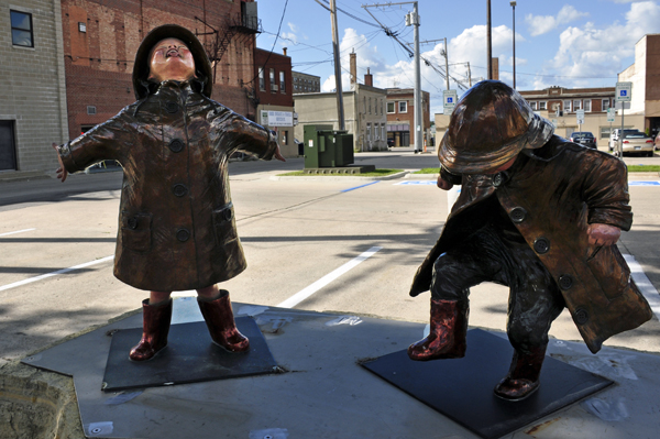 sculpture titled Puddle Hunt
