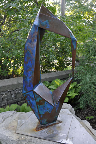 Portal sculpture