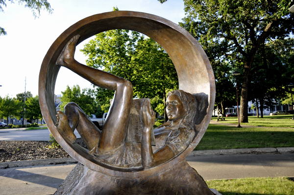 Circle of Friends sculpture