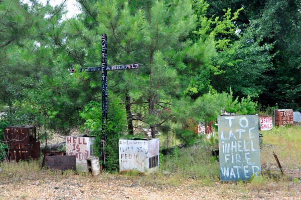 crosses and Hell's warnings