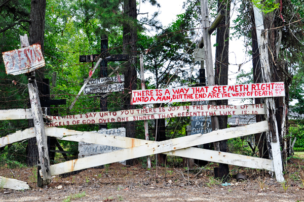 Cross Garden signs