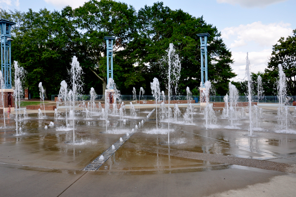 water fountain at a water park