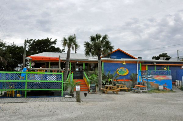 front side of Coco's Restaurant