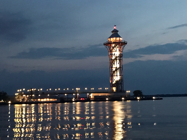 Bicentennial tower