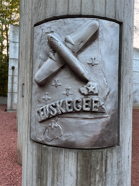 column at Alabama Veterans Memorial Park