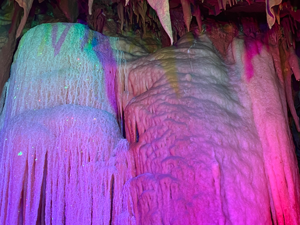 colored lights in Shenandoah Caverns