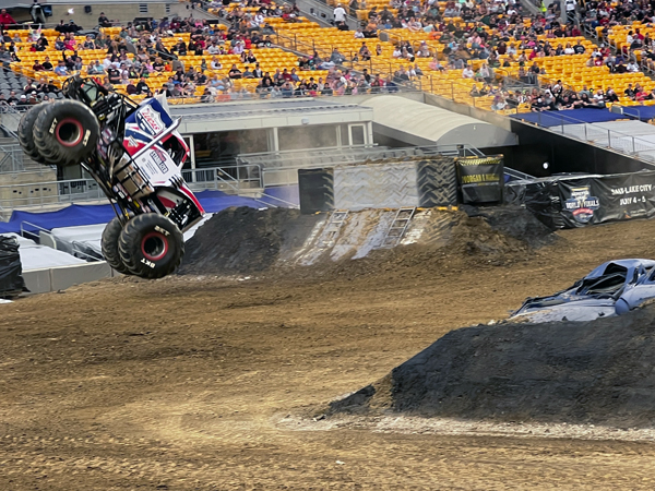Lucas Stabalizer Monster Truck