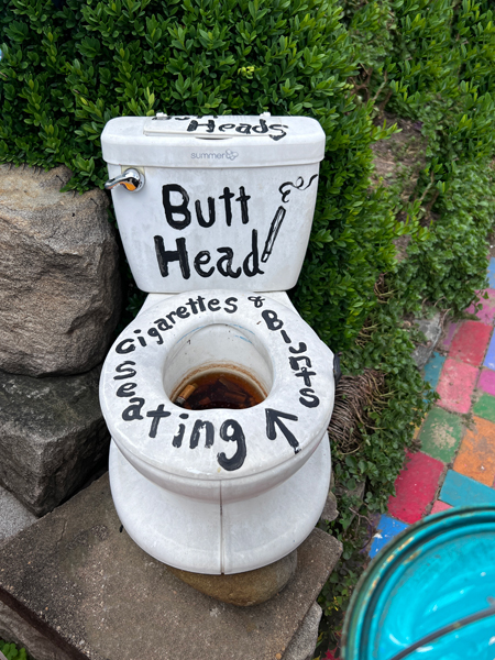 Randyland  toilet