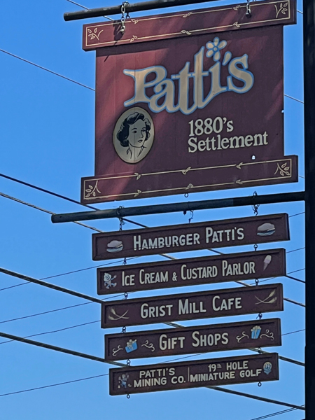 Patti's 1880 Settlement sign