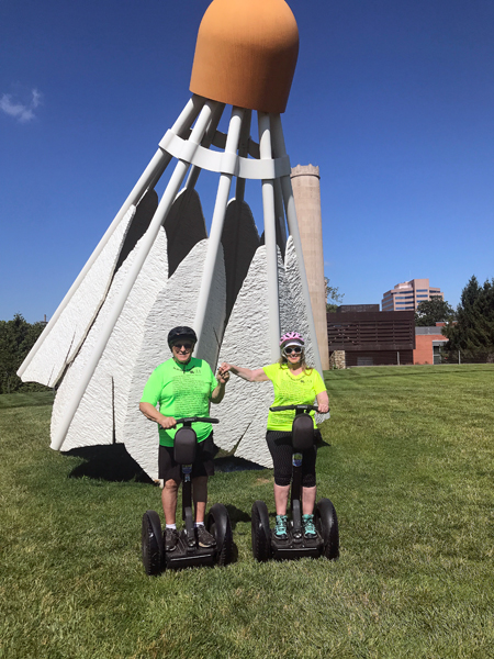 Lee and Karenn duquette by the giant Badmitten birdie