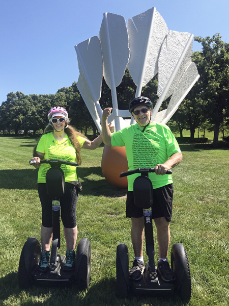 Lee and Karenn duquette by the giant Badmitten birdie