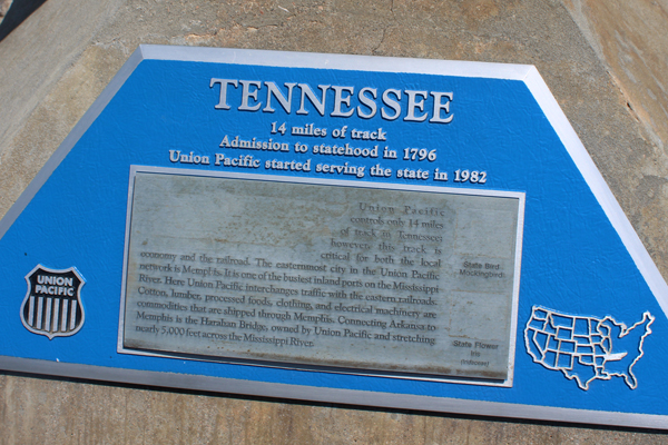 Tennessee had 14 miles of track