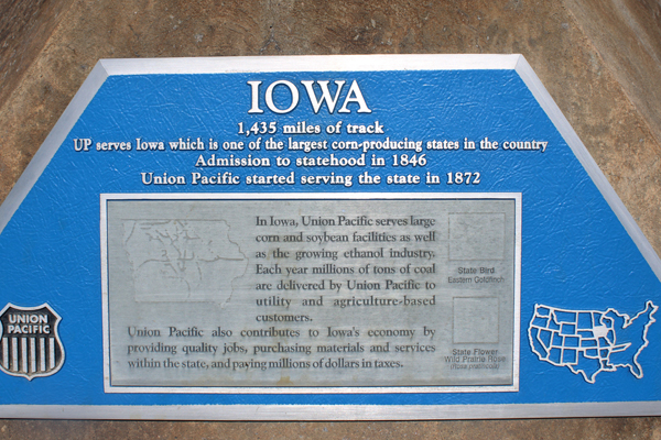 Iowa had 1,435 miles of track
