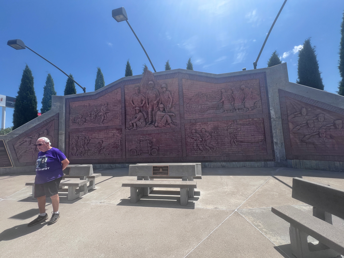 Lee Duquette and the 20th Centrury Veterans Memorial