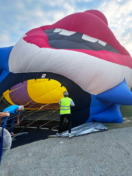 clown hot air balloon