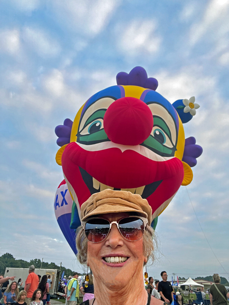 giant clown hot air balloon tried to bite Karen Duquette's head off