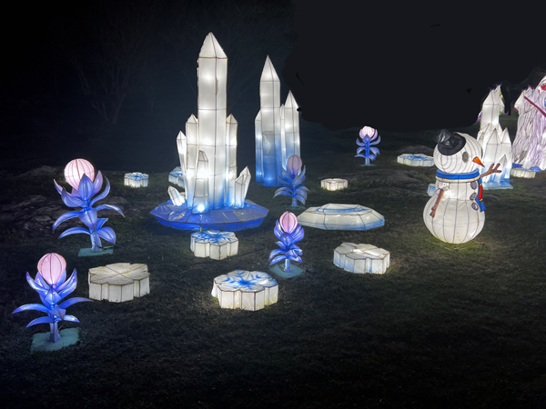 lighted snowman and more