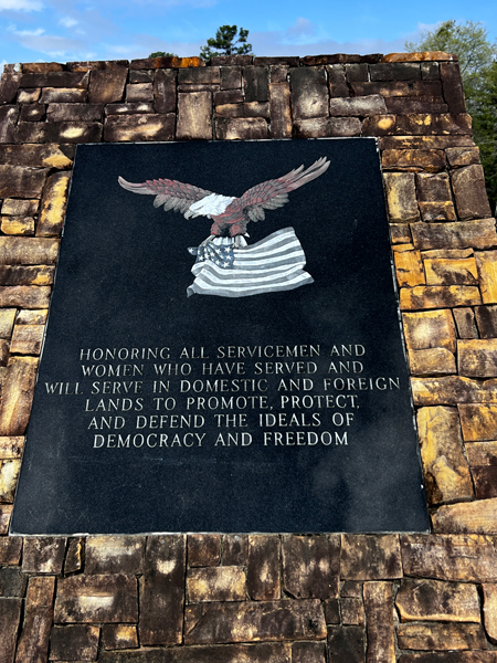 honoring all Servicemen and Wome