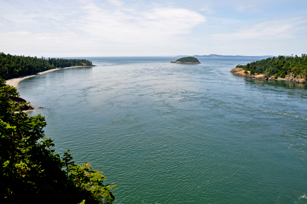 the mysterious channel and tide currents