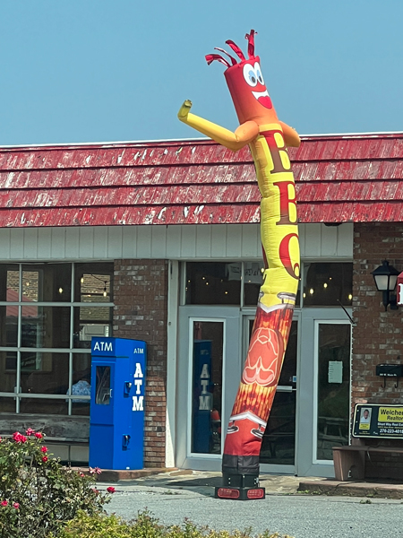 Big wobbly funny dude