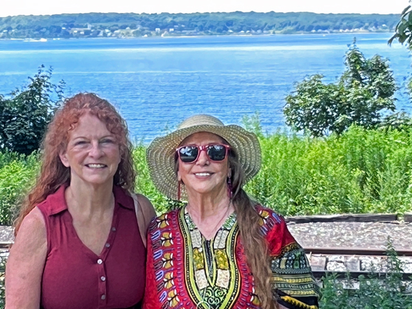 sisters - Ilse Blahak and Karen Duquette