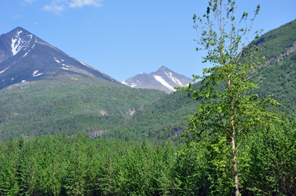 mountain by Tiekel River
