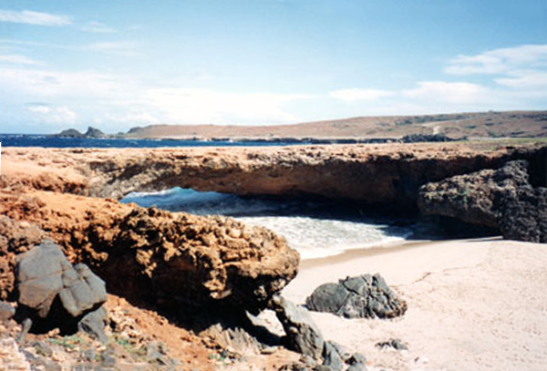 the Natural Bridge in Aruba